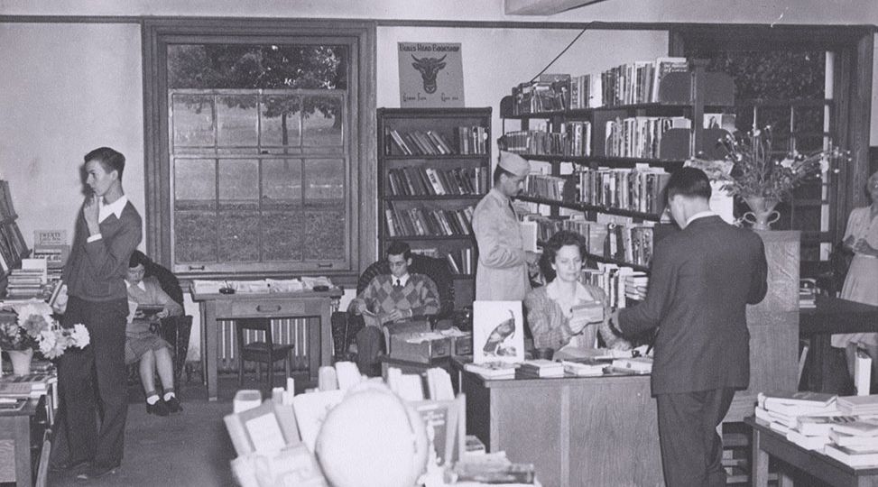 BullsHeadBookshop_973